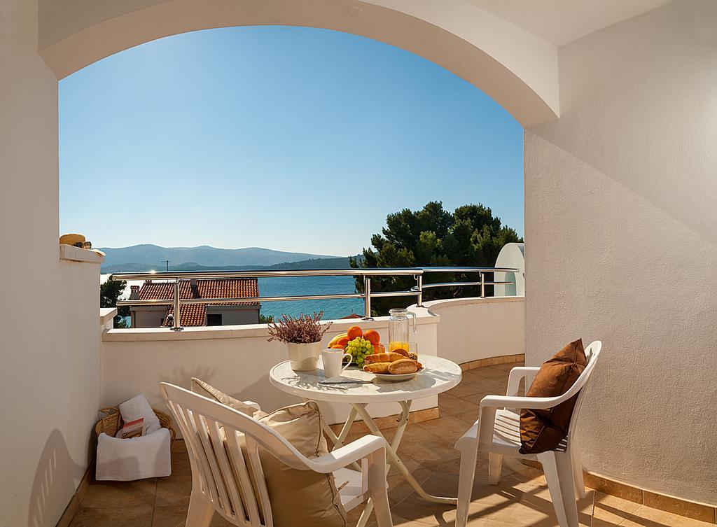 Villa Croatica Apartments Zaboric Exterior foto